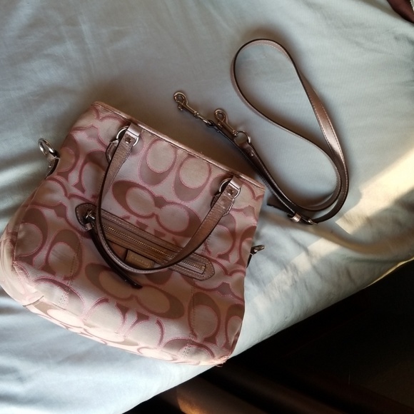 COACH DAISY OUTLINE SIGNATURE METALLICA - Picture 3 of 5